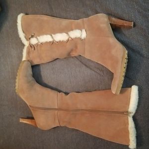 St. John's Bay womens 10M tan boots. Not worn.